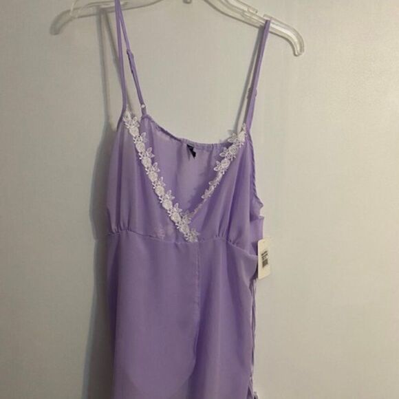 i Collection Lavendar Lace teddy with thongs, size 1X - Picture 1 of 5